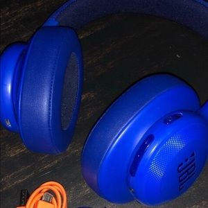 JBL Blue Wireless Over-Ear Headphones